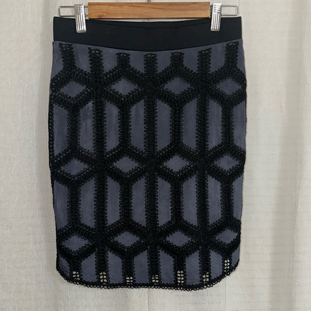 H&M S Navy Faux Suede Crochet Patchwork Black Knit Back Pencil Skirt